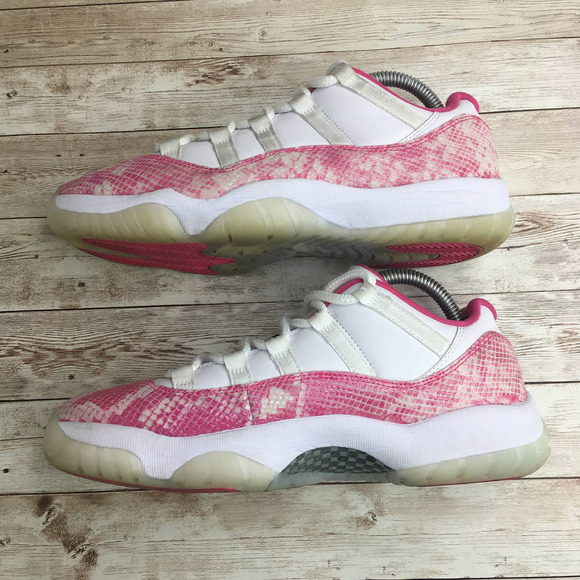 Nike Air Jordan XI 11 Retro Low Pink Snakeskin 9 - Picture 4 of 8
